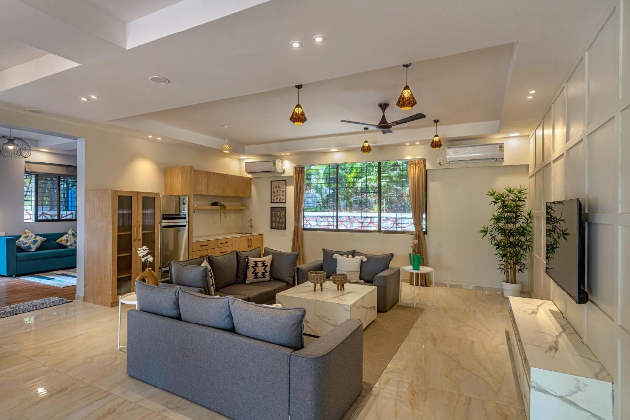 Saffronstays Riverfront Manor, 5-Bdr Pool Villa By Pej River كارجات المظهر الخارجي الصورة