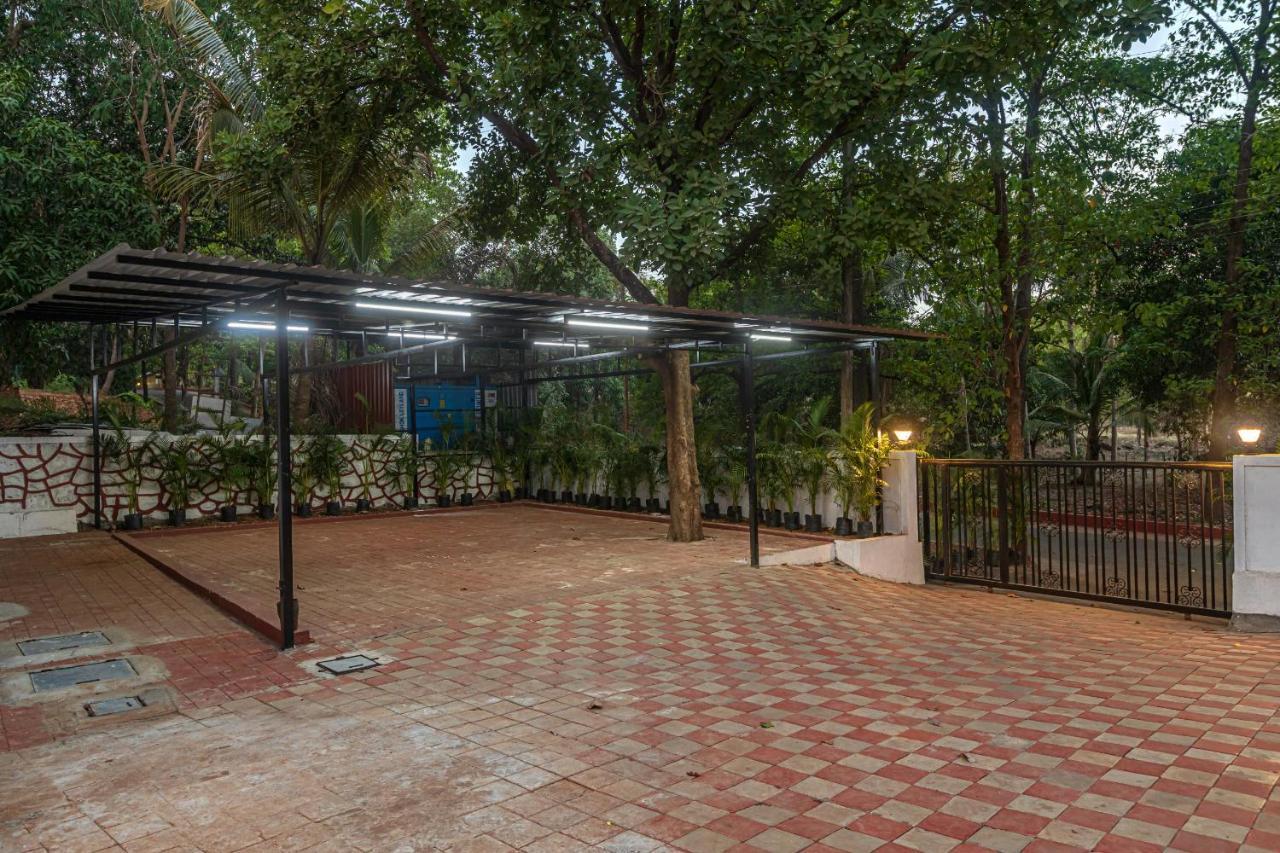 Saffronstays Riverfront Manor, 5-Bdr Pool Villa By Pej River كارجات المظهر الخارجي الصورة
